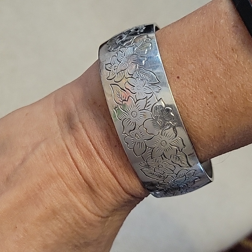 VINTAGE KIRK STIEFF PEWTER SILVER CUFF BANGLE BRACELET - Picture 3 of 5